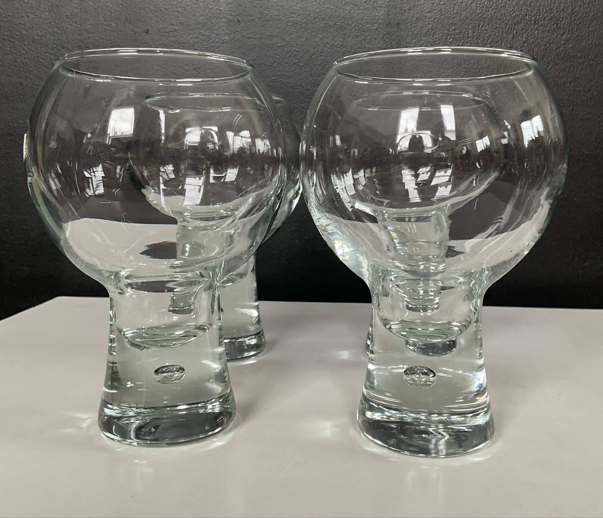 Set of 4 "balloon" glasses by Durobor from the 1970s.