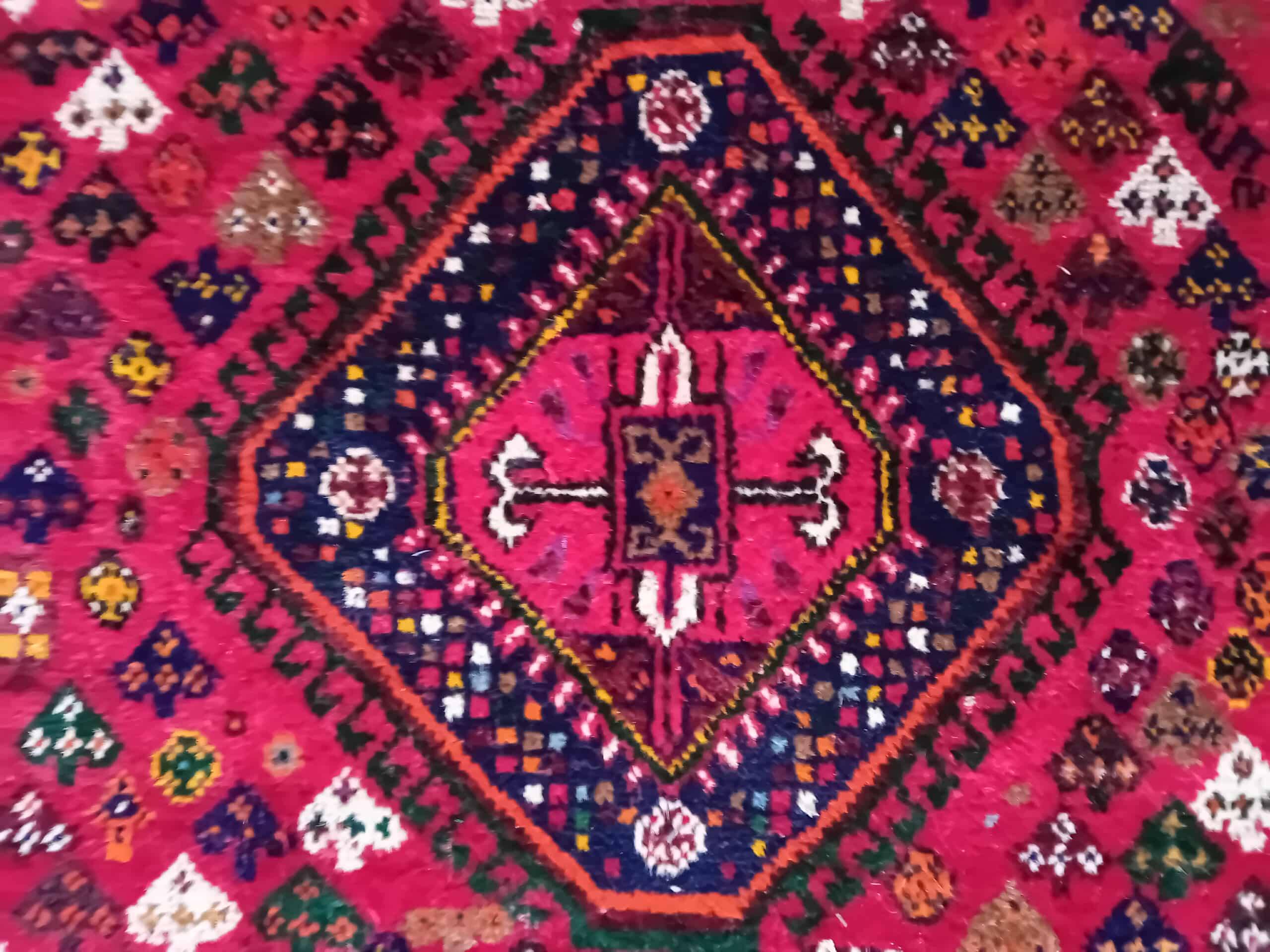 Handmade Persian Qashqai Rug 156x115cm