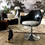 Vintage chair foot tulip