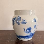 Ancient Vase Flower Pot Blue White Porcelain Bird Arita Imari Seto Peony