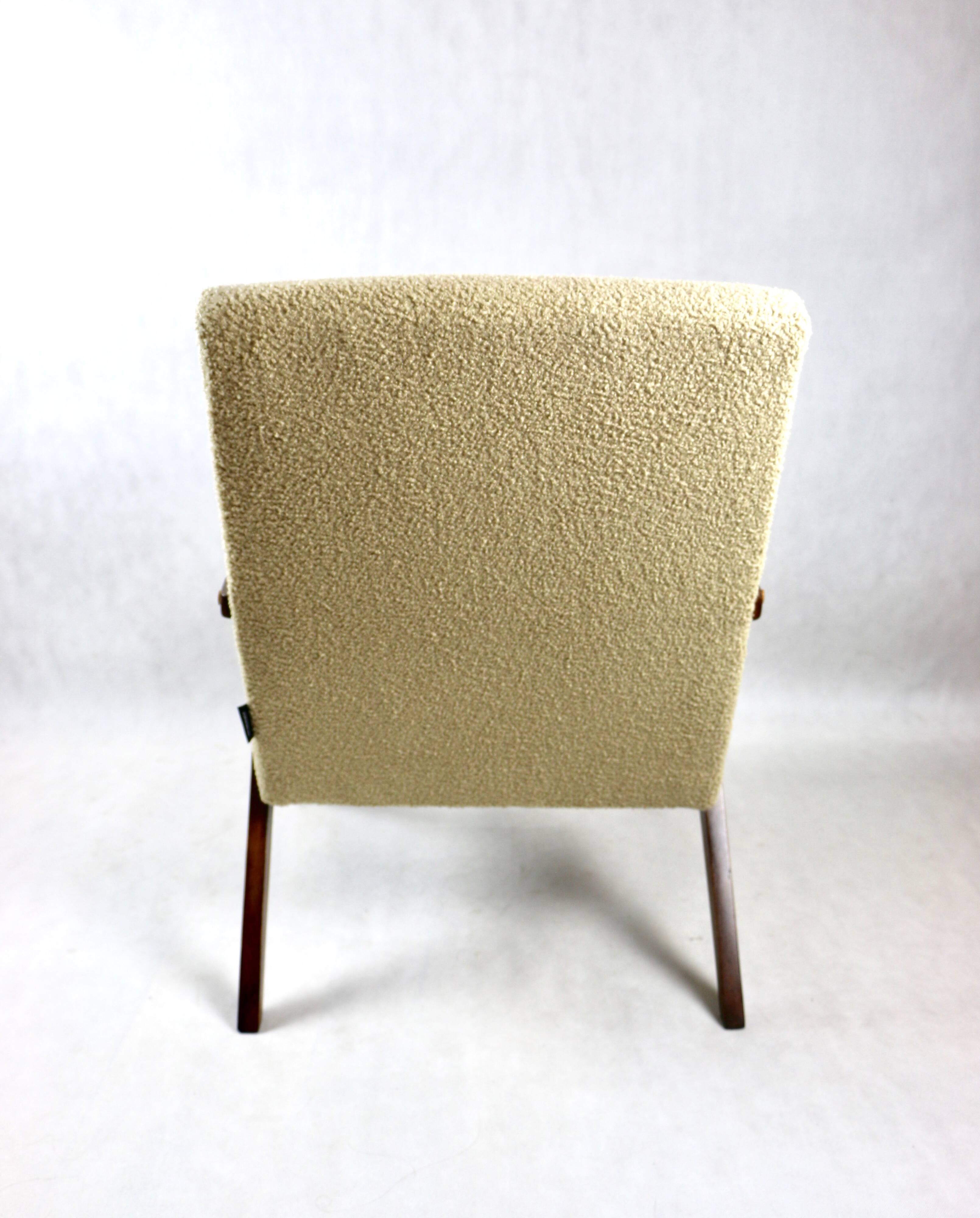 Vintage beige boucle model b-310 armchair, 1970s