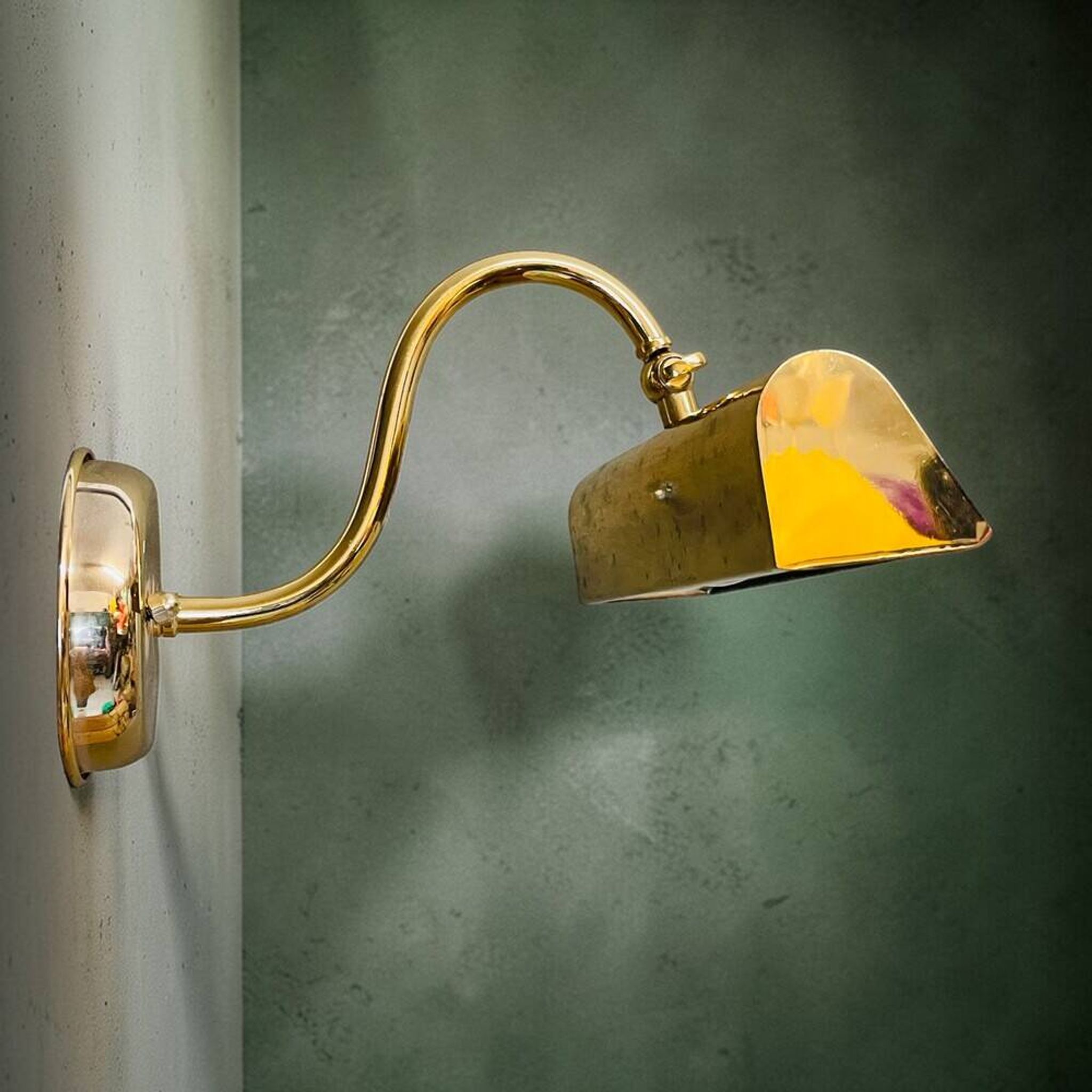Industrial brass adjustable  wall picture light