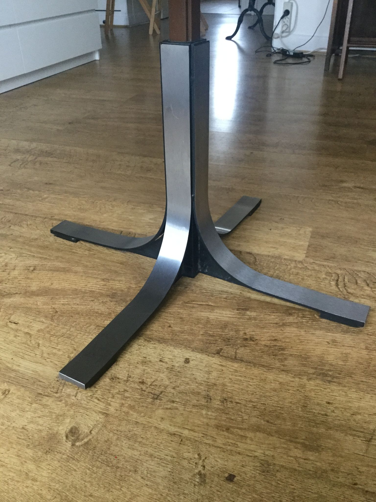 Osvaldo Borsani extension modular coffee table