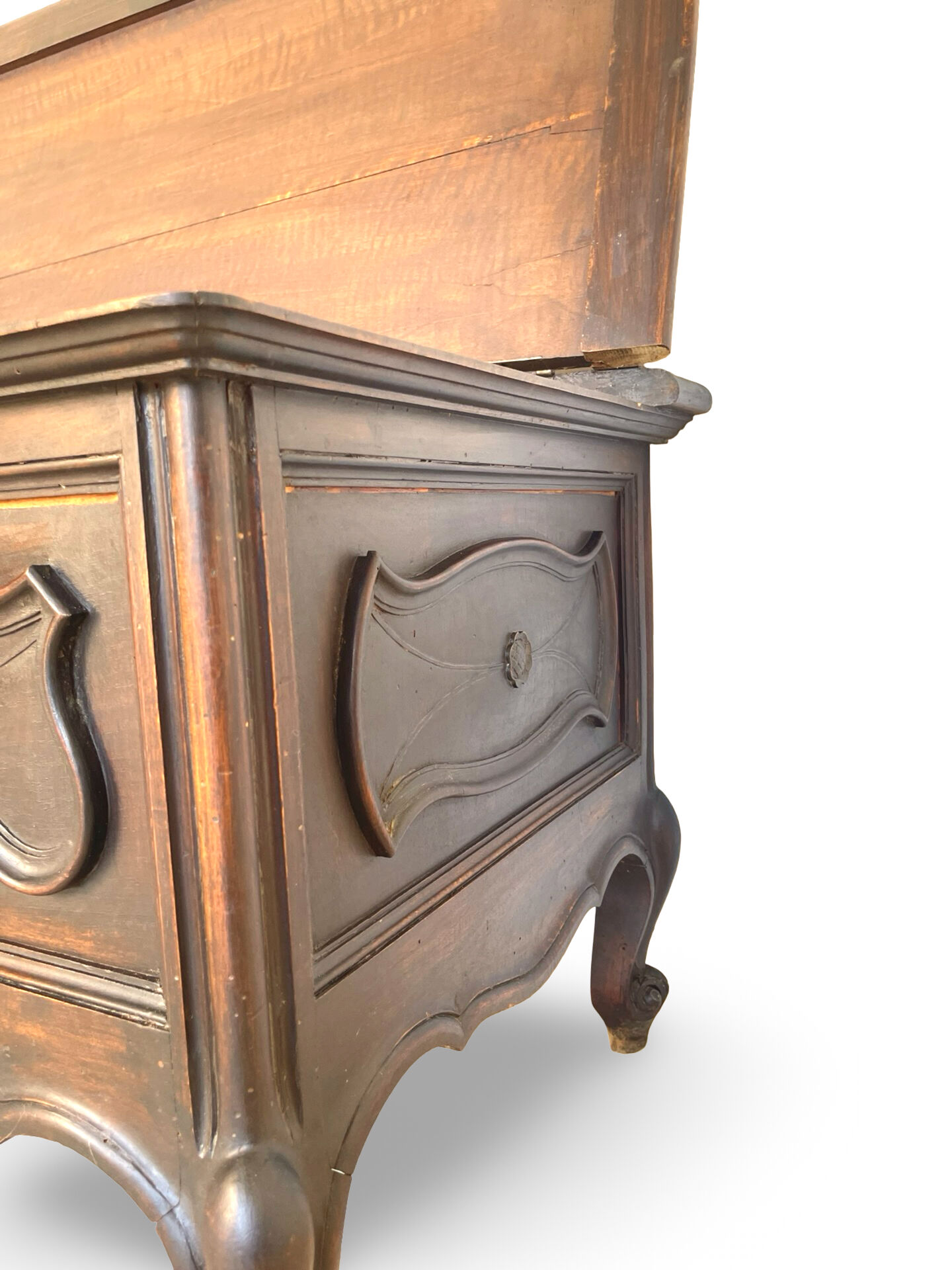 Old Italian provincial chest/trunk