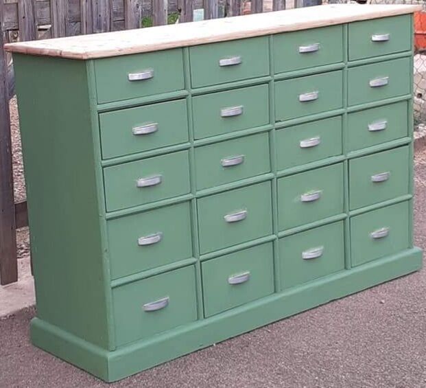 Trade cabinet 20 drawers