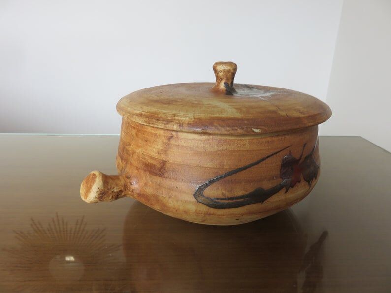 "Pottery of the Dove" dish in sandstone 50 60s