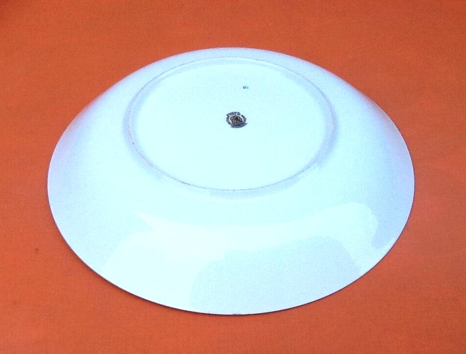 Deep serving dish Fine Bohemian porcelain