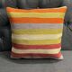 Coussin en laine turque rayé