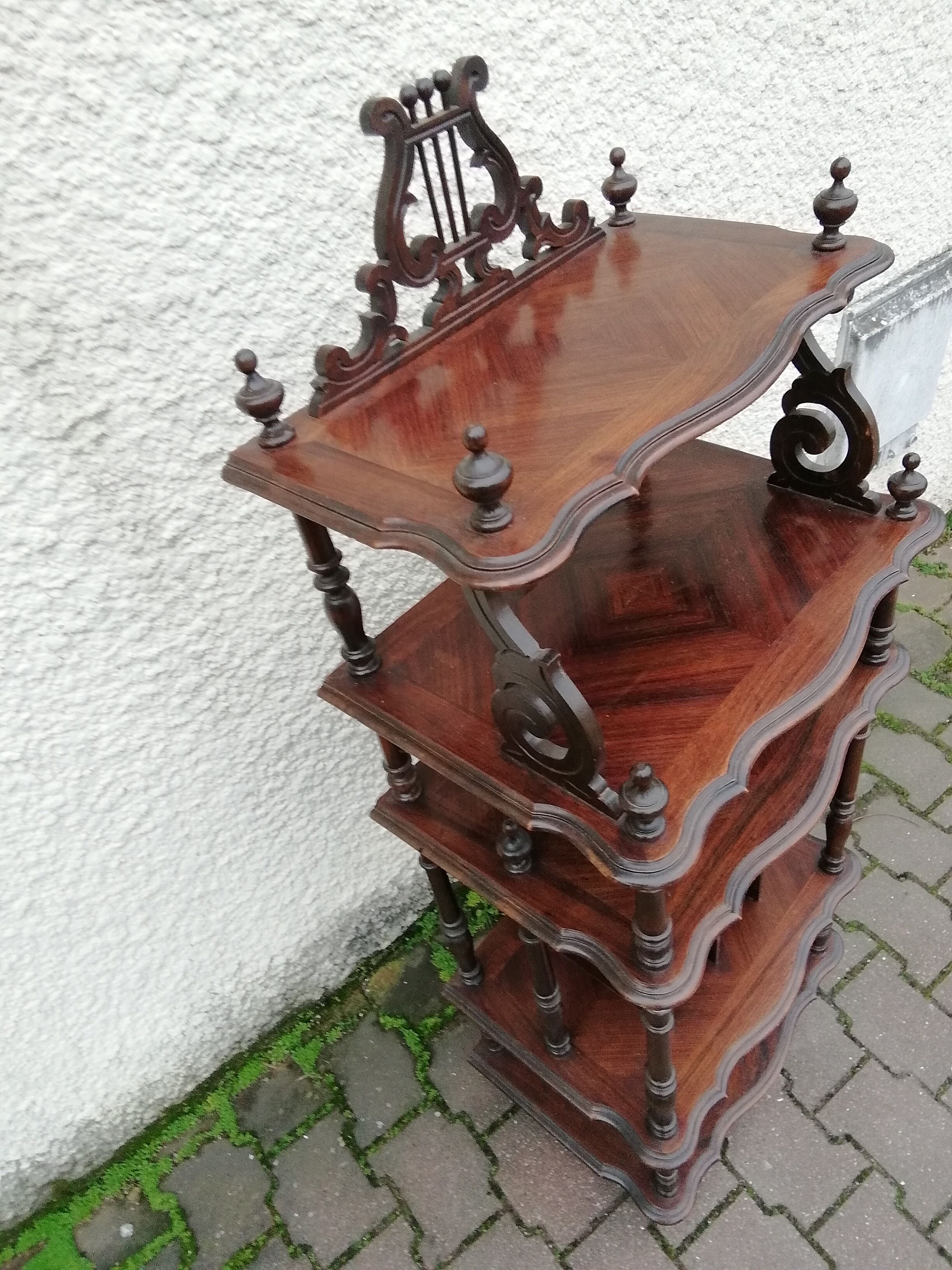 Furniture locker to music