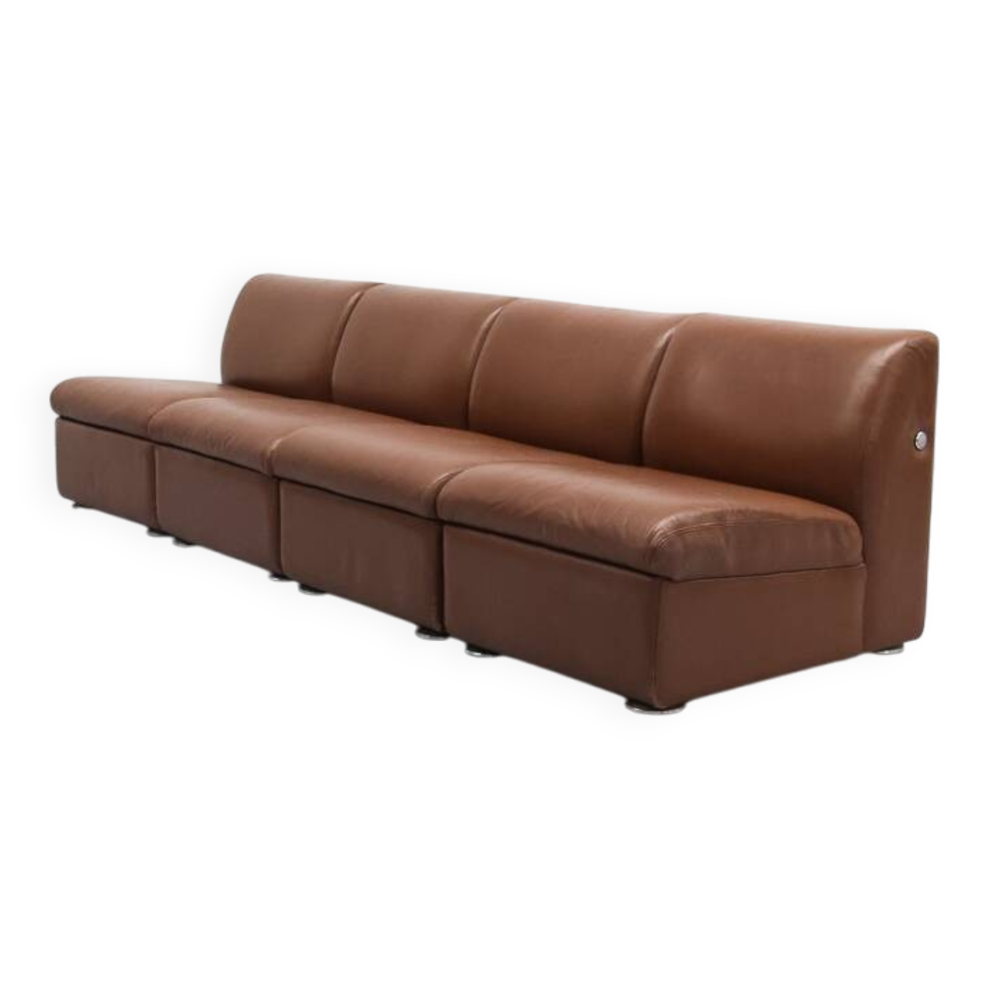 Canapé modulable en cuir cognac par Artifort
