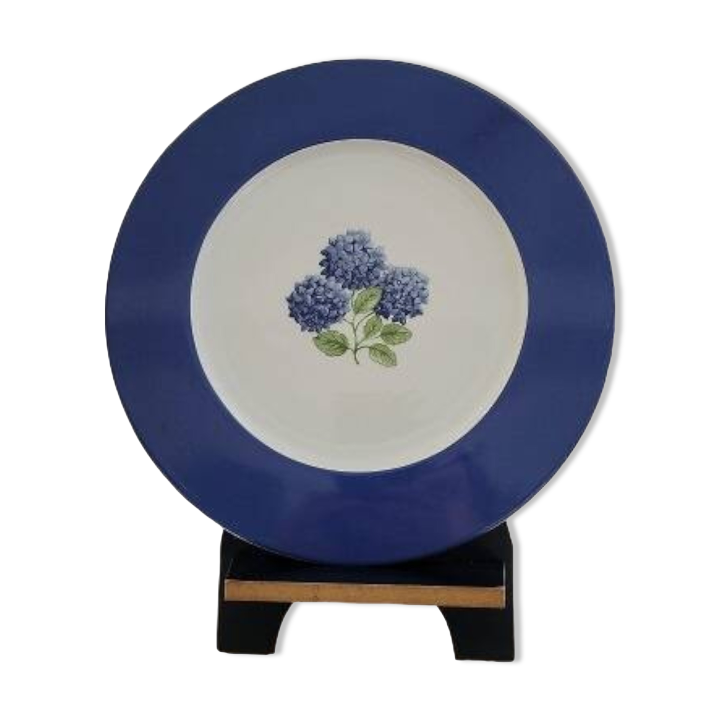 Tavo Lina fine porcelain plate