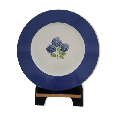 Assiette en porcelaine fine Tavo Lina