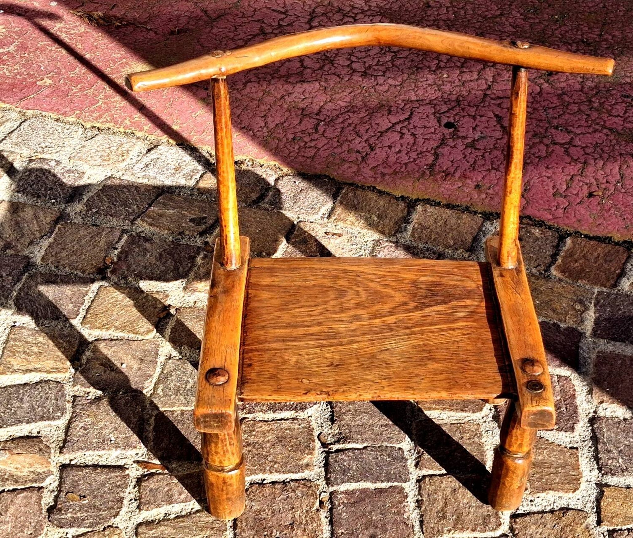 Authentic chair of the Baoulé chief, Côte d'Ivoire, Africa, raw art.