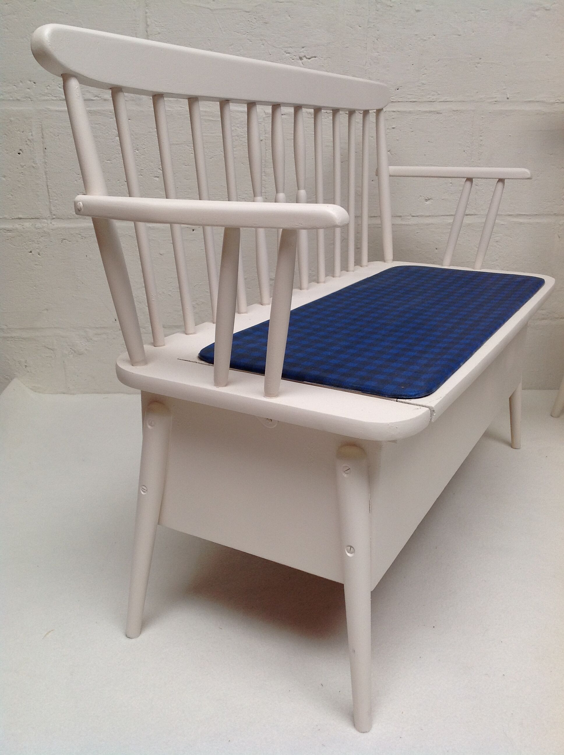 Bench chest year 50 "Herlag"