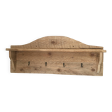 Pallet wall shelf