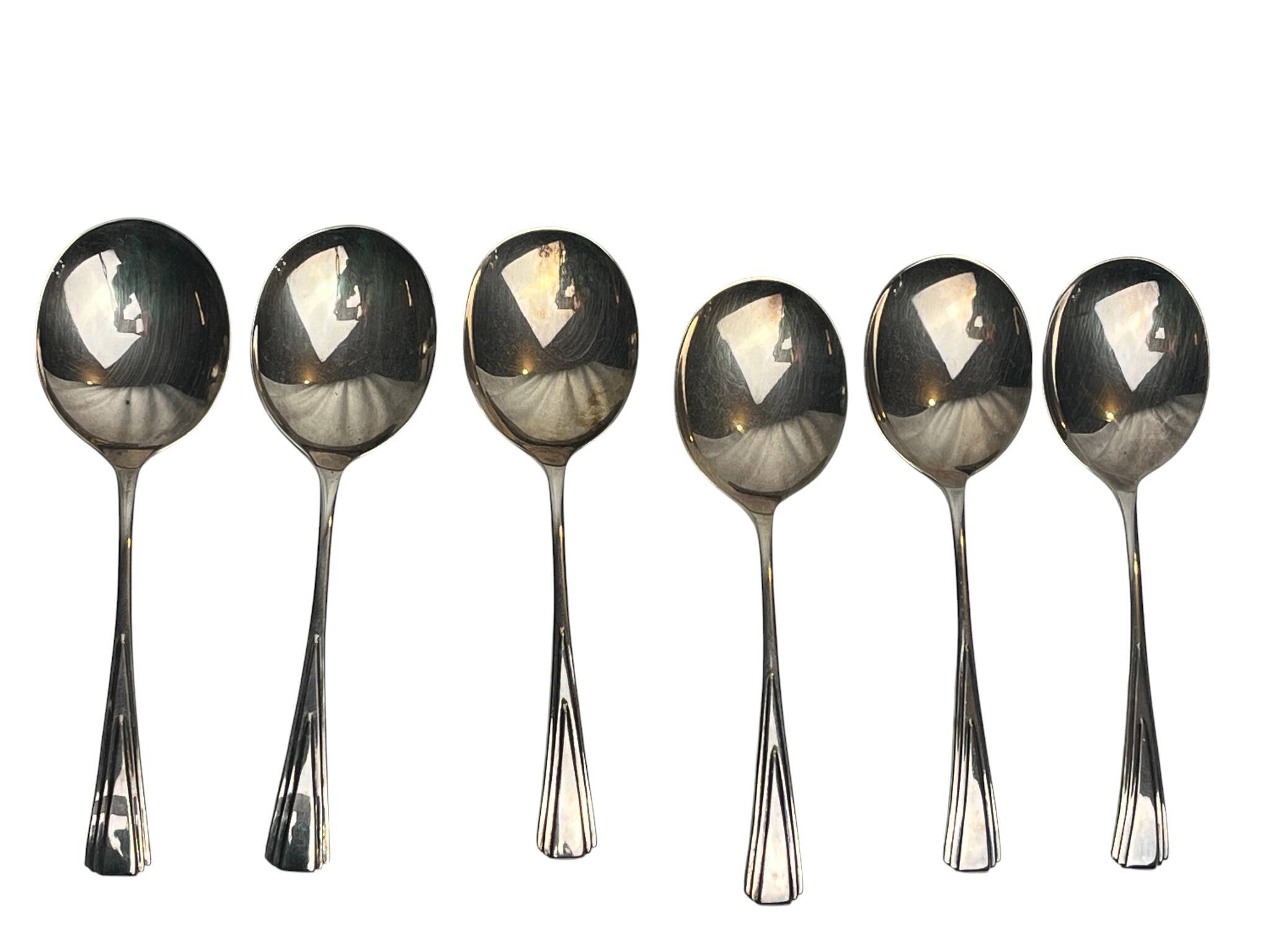 Art de la table, six cuillères à glace métal argenté anglais vers 1930