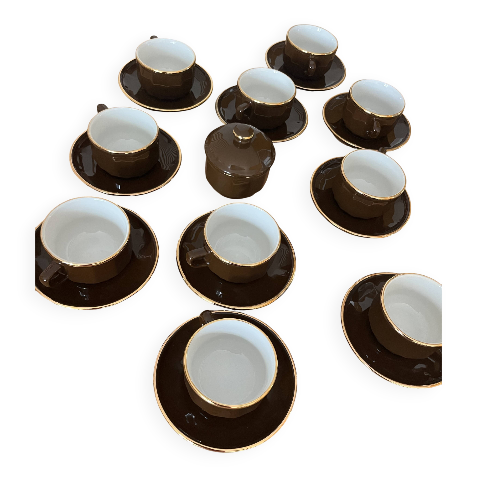 Coffee cups, Cappuccino, Yves Déshoulières, brown and gold, Nescafé