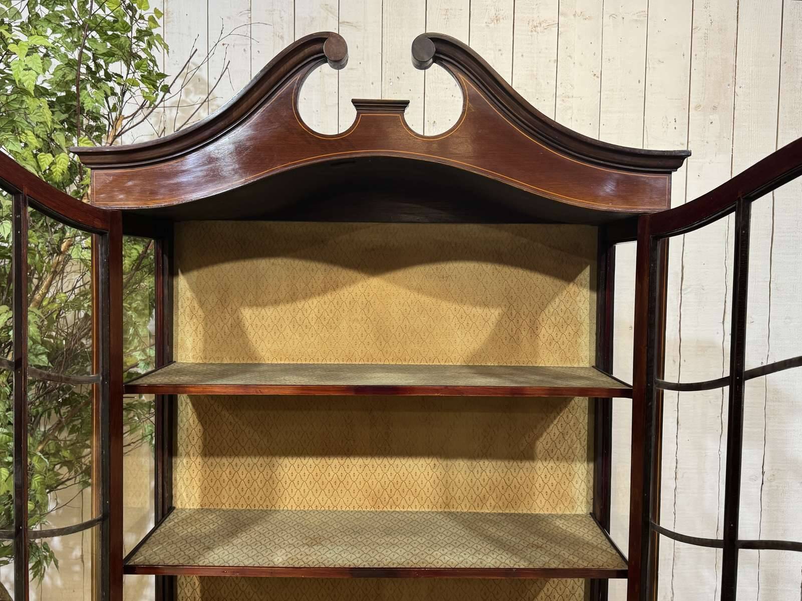 Vitrine anglaise en acajou fin XIXème