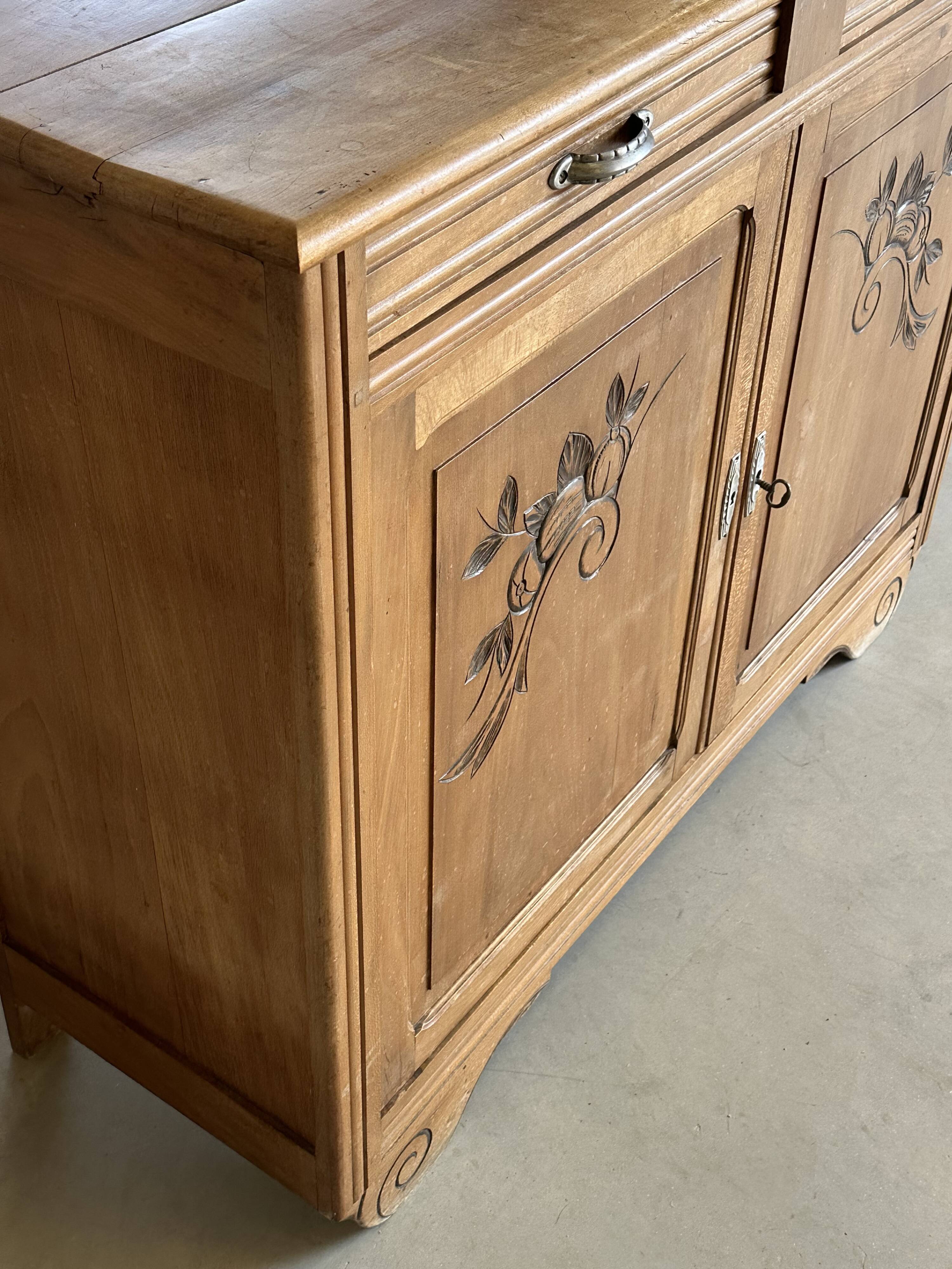 Buffet Art déco années 30 en bois blond