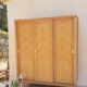 Armoire vintage