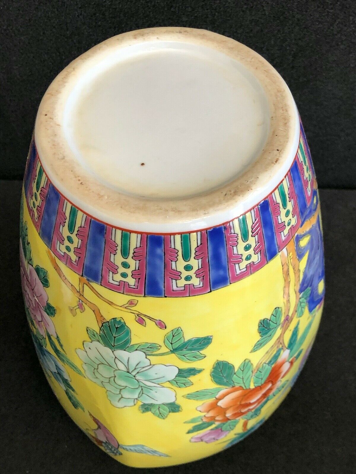 China porcelain vase and enamels flora and birds on 19th china yellow background