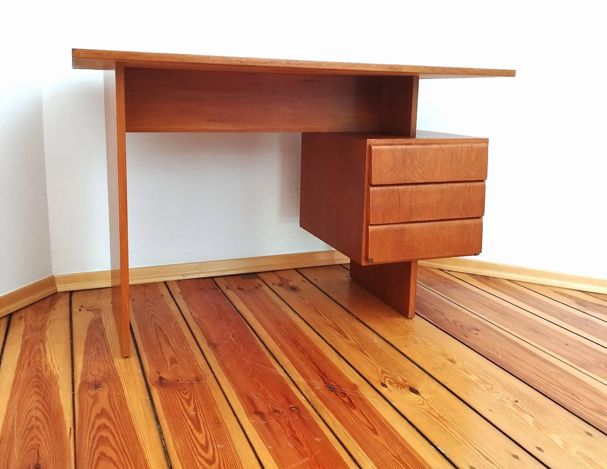 Bureau d'Up Zavody, Ancienne Tchécoslovaquie, 1960