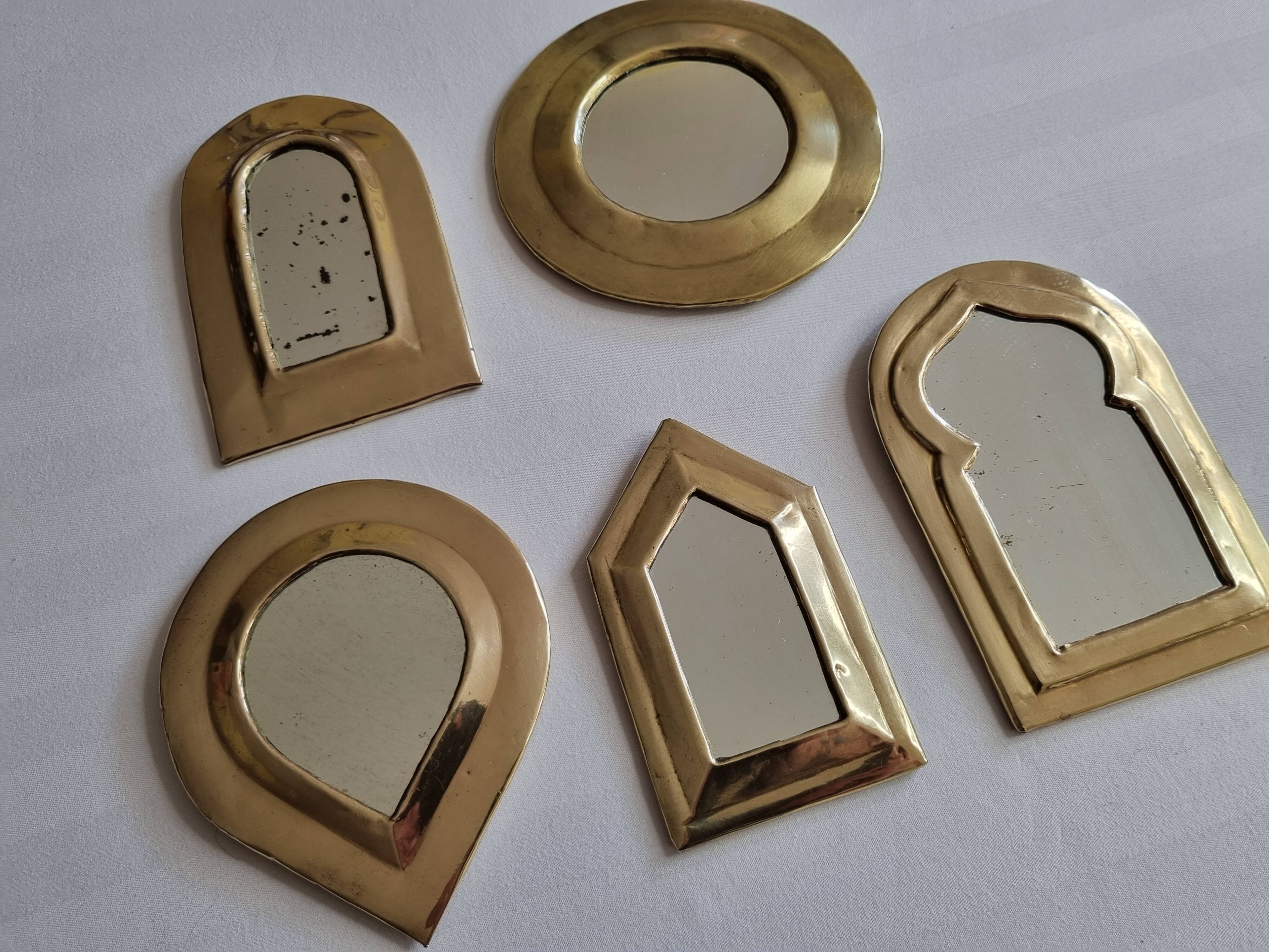 Set of 5 Moroccan mirrors in vintage brass 12 cm