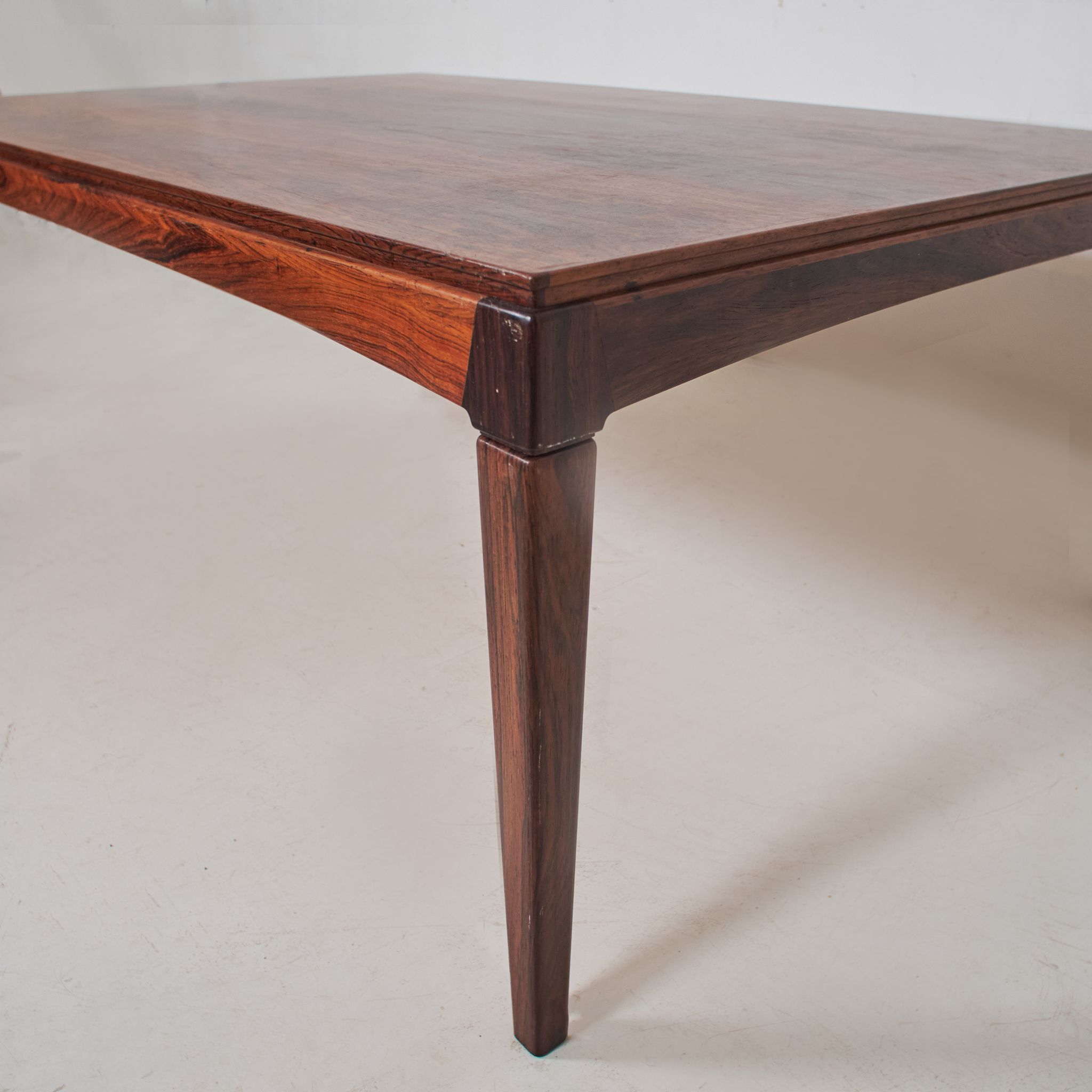 Table basse danoise en palissandre de rio, 1960s