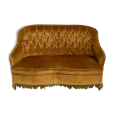Velvet toad sofa
