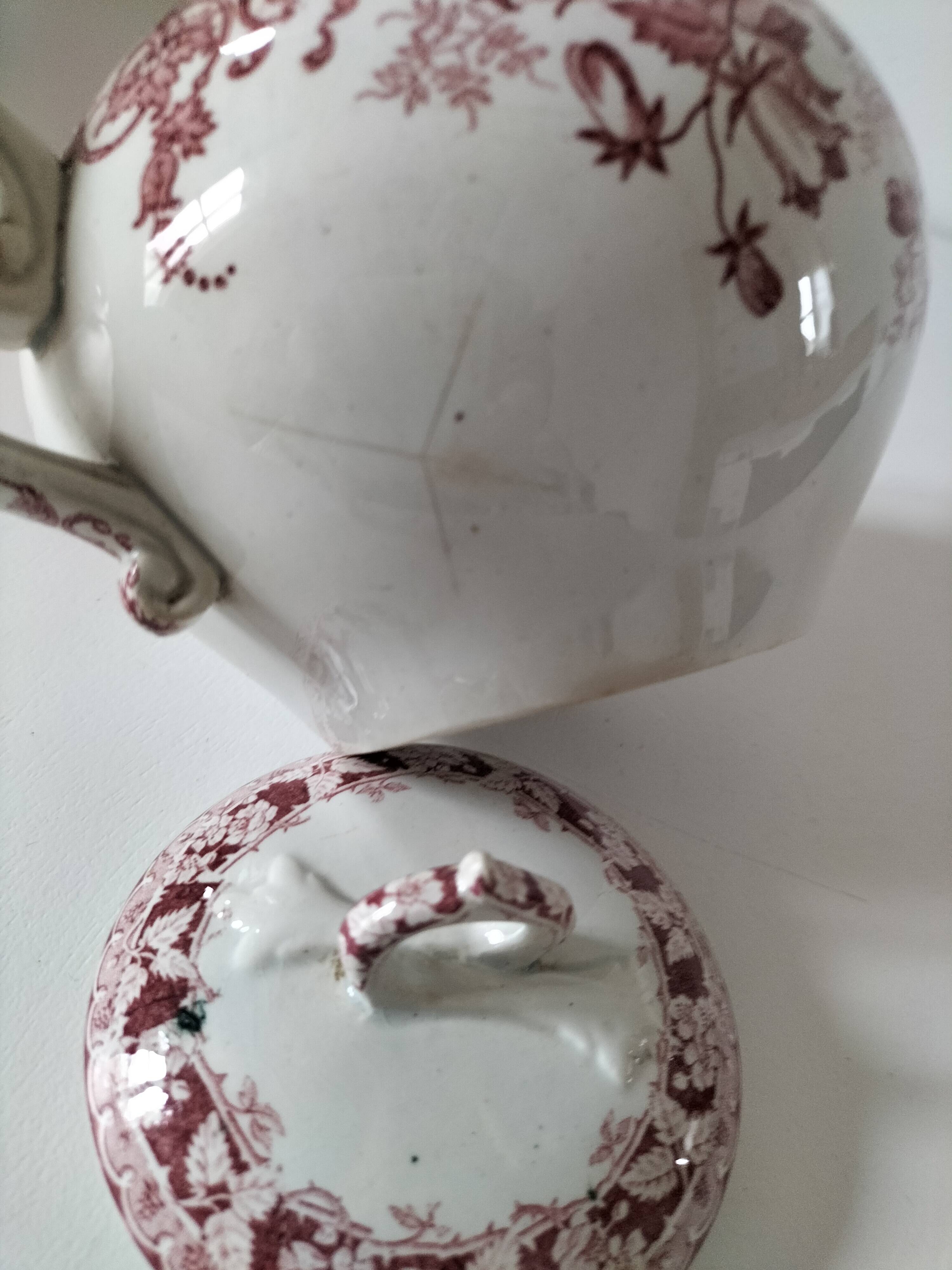 Saint-Amand & Hamage antique sugar bowl – Campanule rouge model
