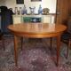 Table ronde rallonge intégrée vintage
