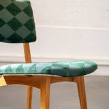 Set of 4 volak chairs