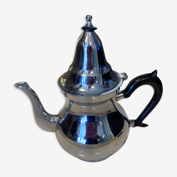 Chrome coffee maker, pourer, teapot