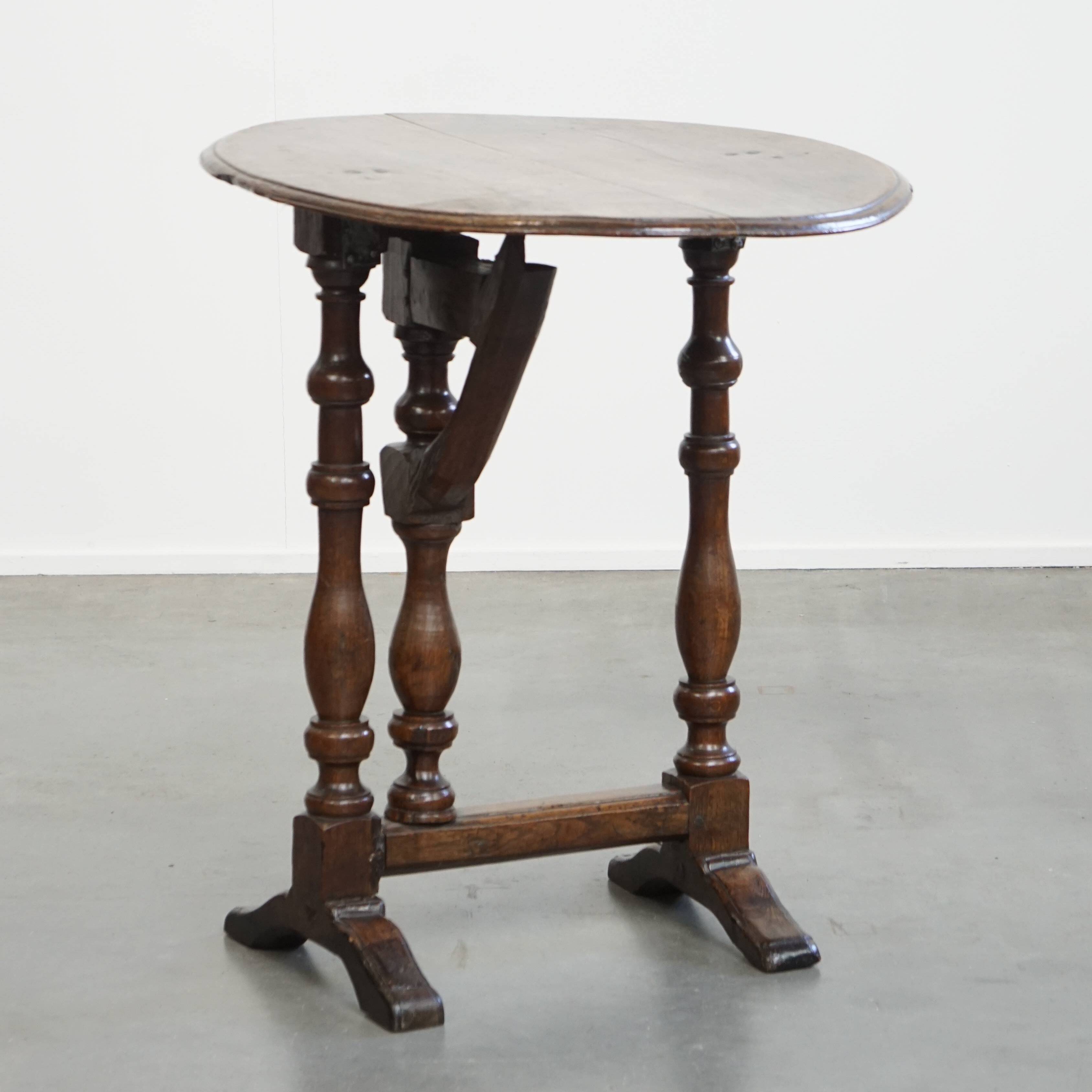 Early 17th-Century Antique Side Table