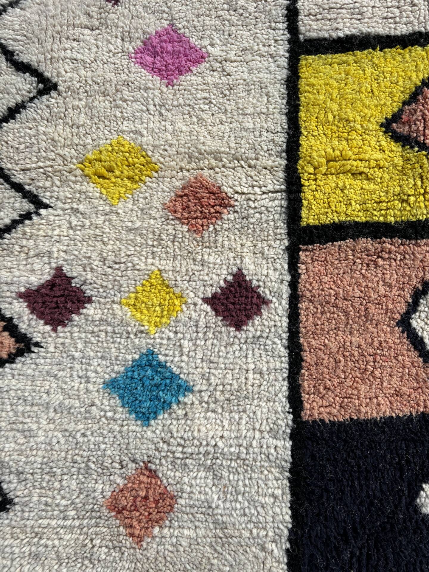 large new multi-colored Berber beni ourain rug 180x280 cm