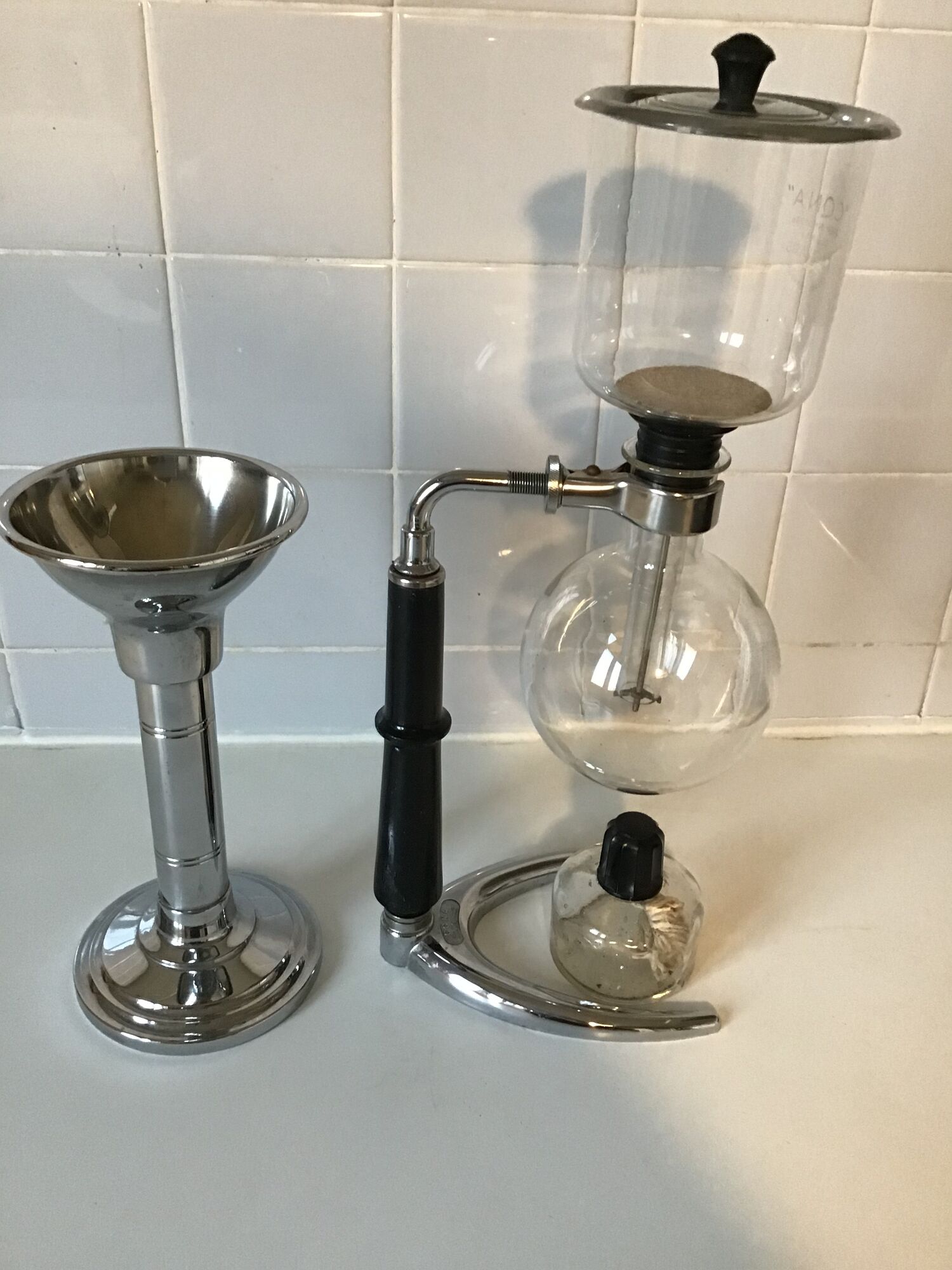 Cona vacuum coffee maker complete with its chrome tulip holder in good condition makes an excellent