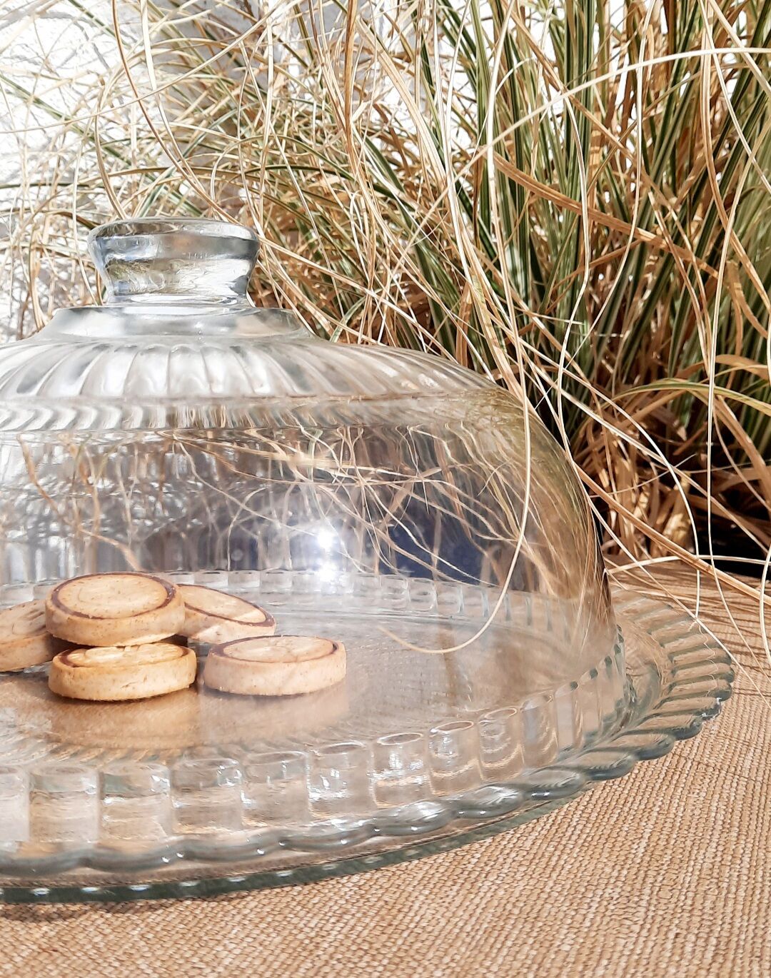 Glass bell