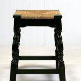 Tabouret en bois vert foncé