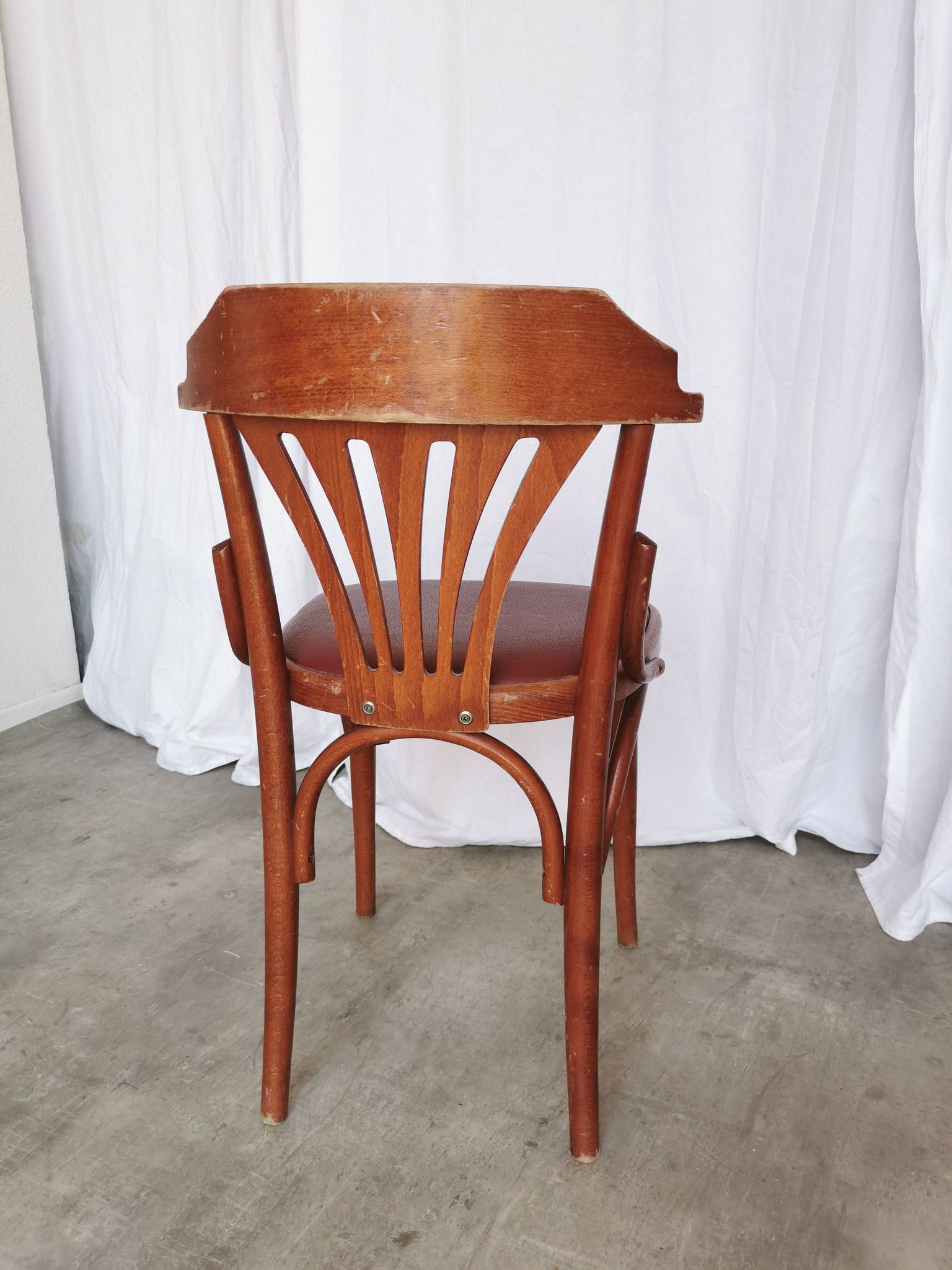 Vintage Bentwood Dining Chair: Thonet Style Fan Backrest, 1970s Irish Pub