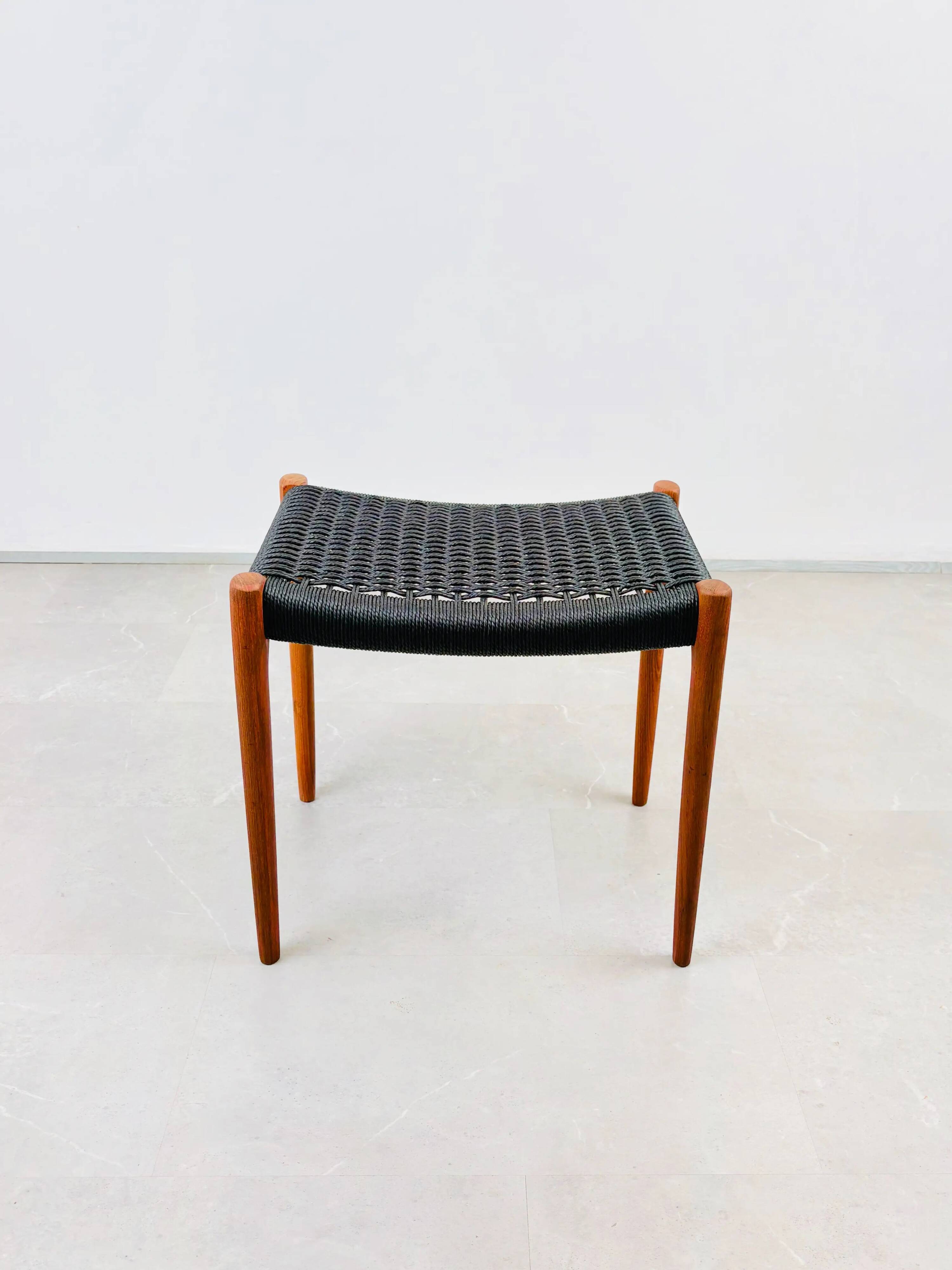 Stool Model 80a by Niels O. Møller