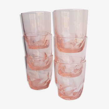 Series of pink glasses
