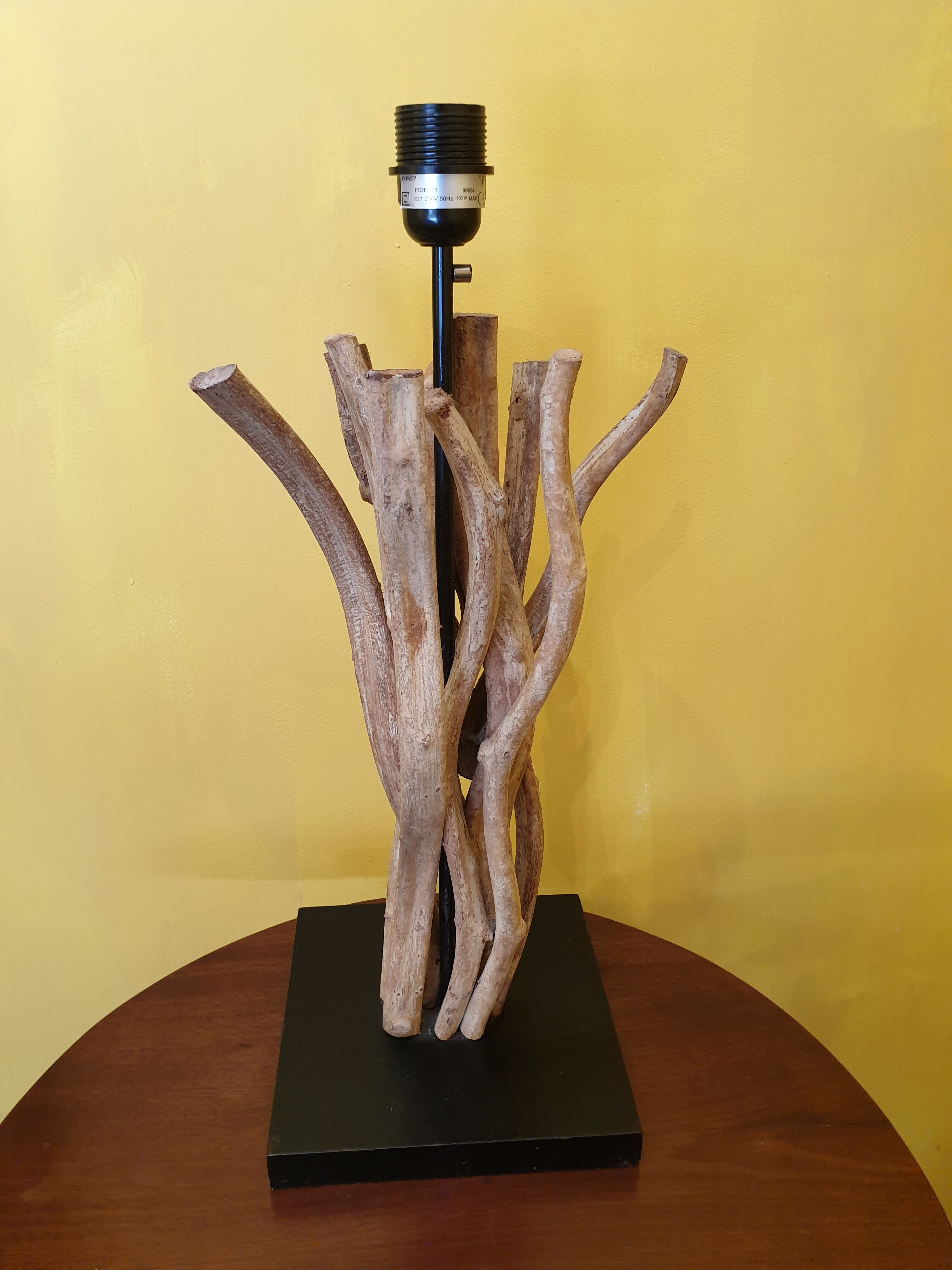 Driftwood living room lamp
