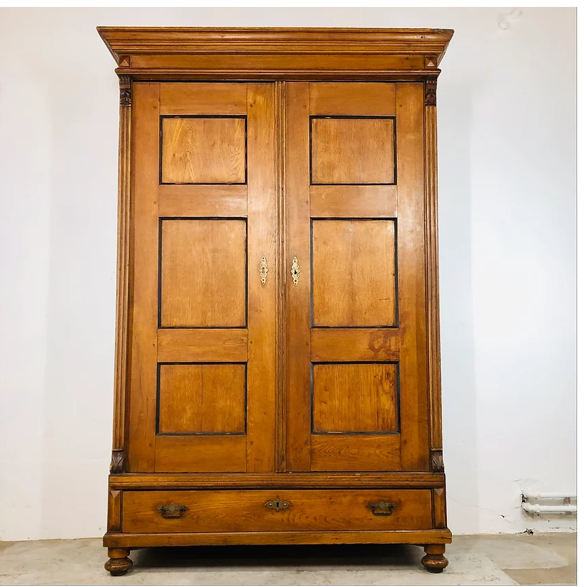 Antique oak cabinet