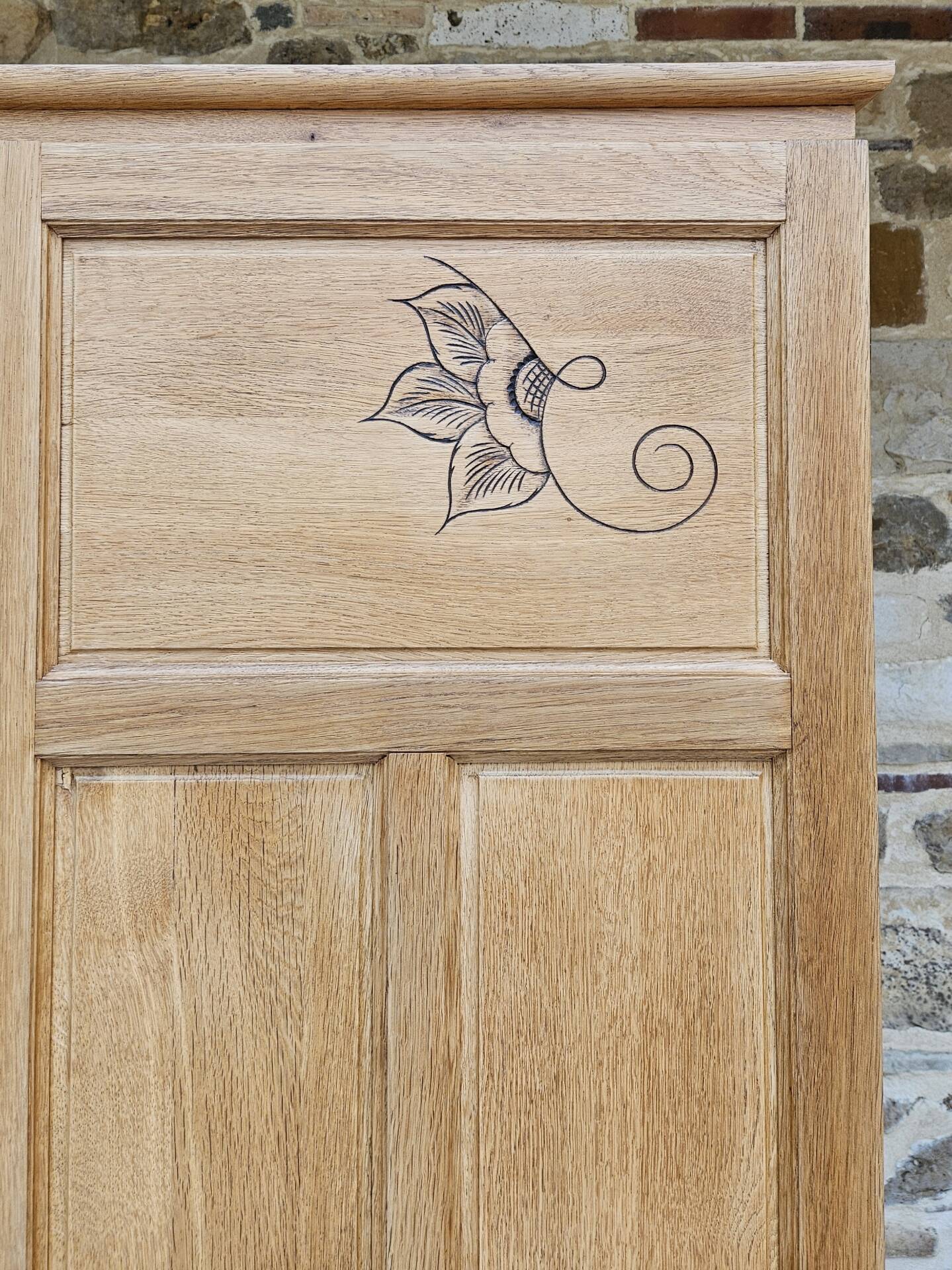 Armoire parisienne art déco