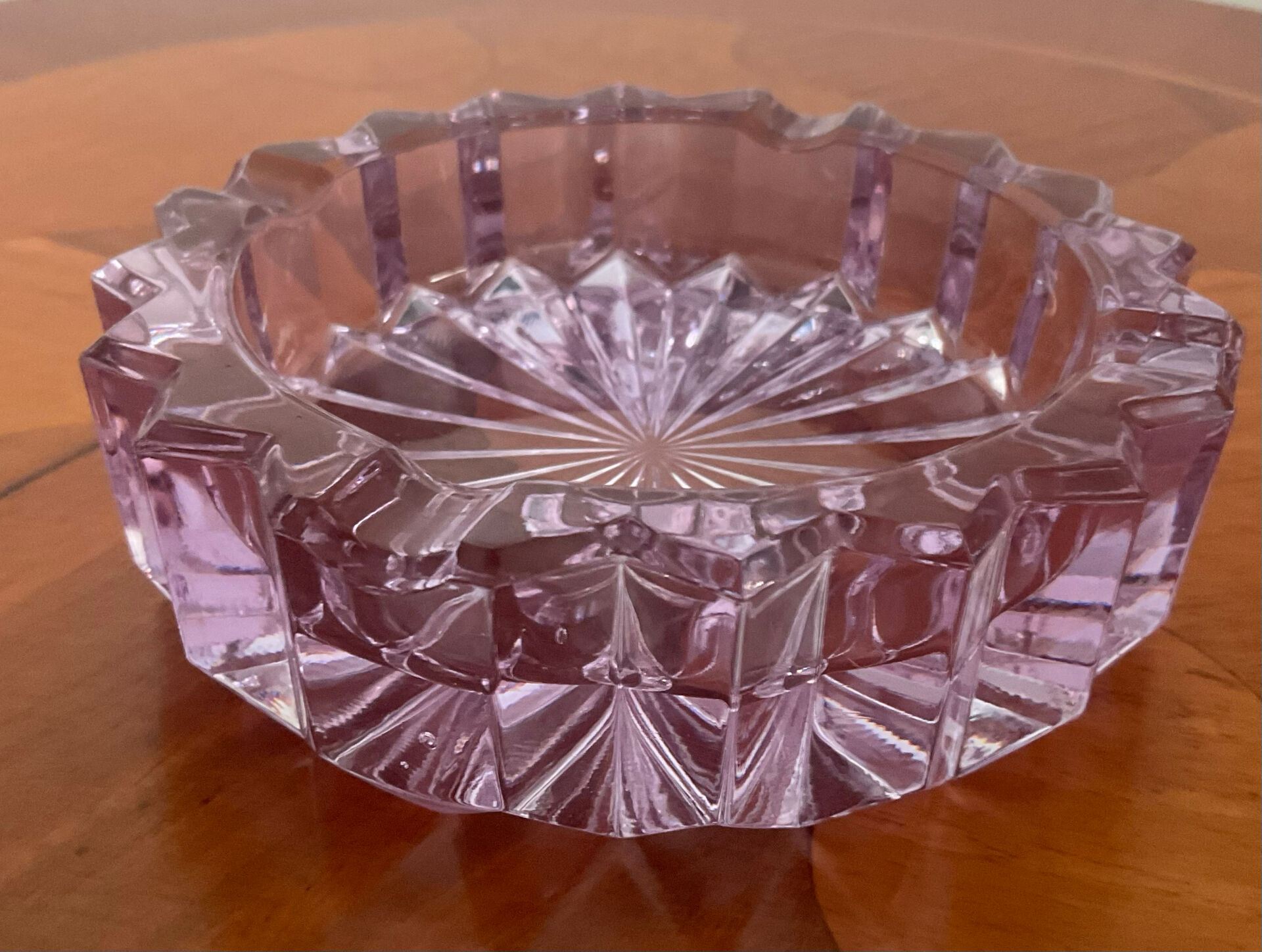 Vide poche ou cendrier vintage en verre alexandrite