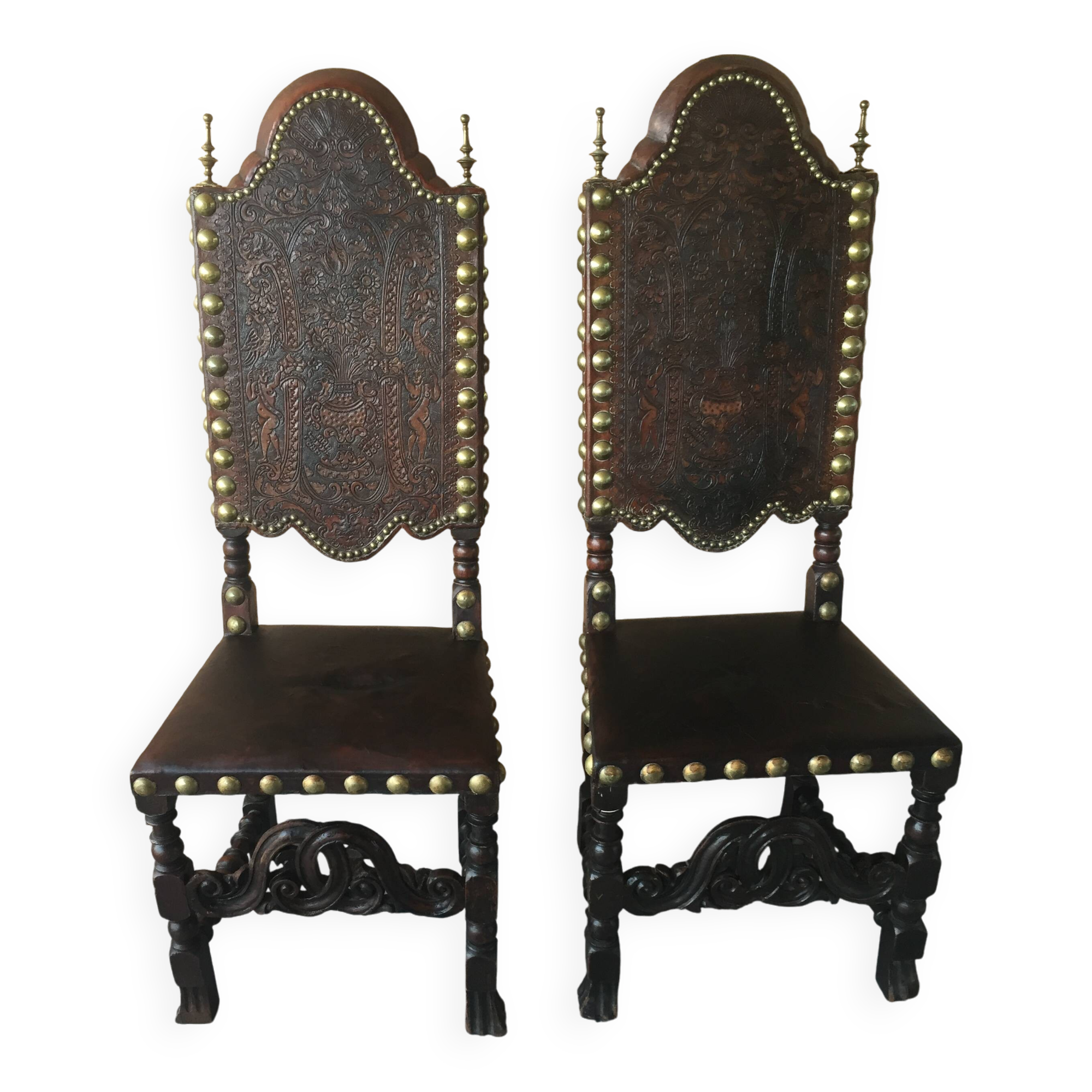 Paire de chaises en cuir de Cordoue