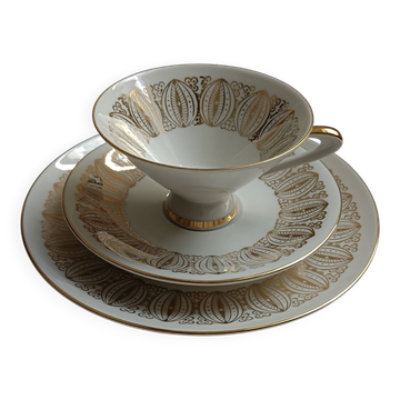 Solitaire tasse à thé soucoupe et assiette à dessert f blanc et dorure