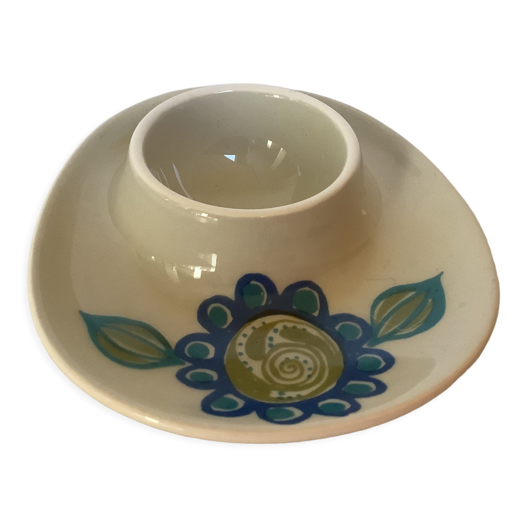 Egg cup flower norway turi gramstad Oliver
