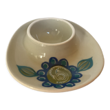 Egg cup flower norway turi gramstad Oliver