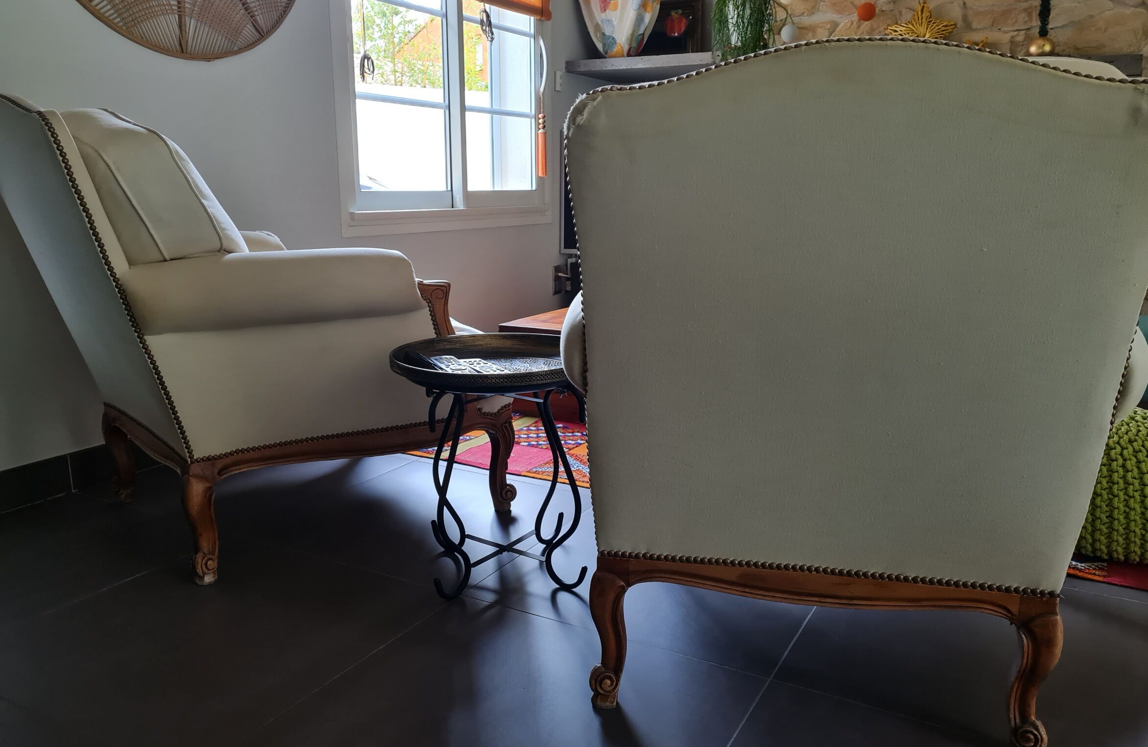 Set of 2 Louis XV style shepherdesses